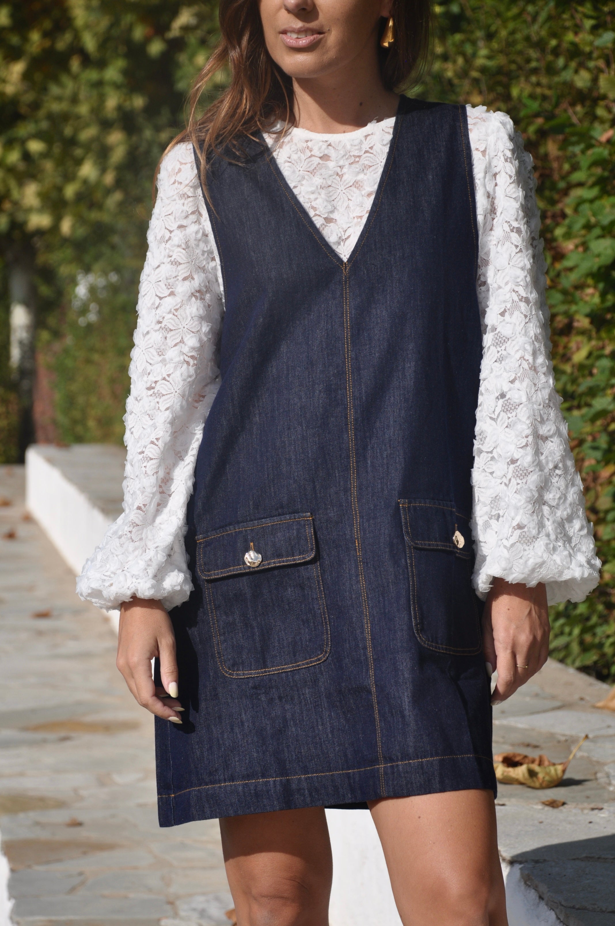 robe tablier en jean bleu foncé droite avec poches