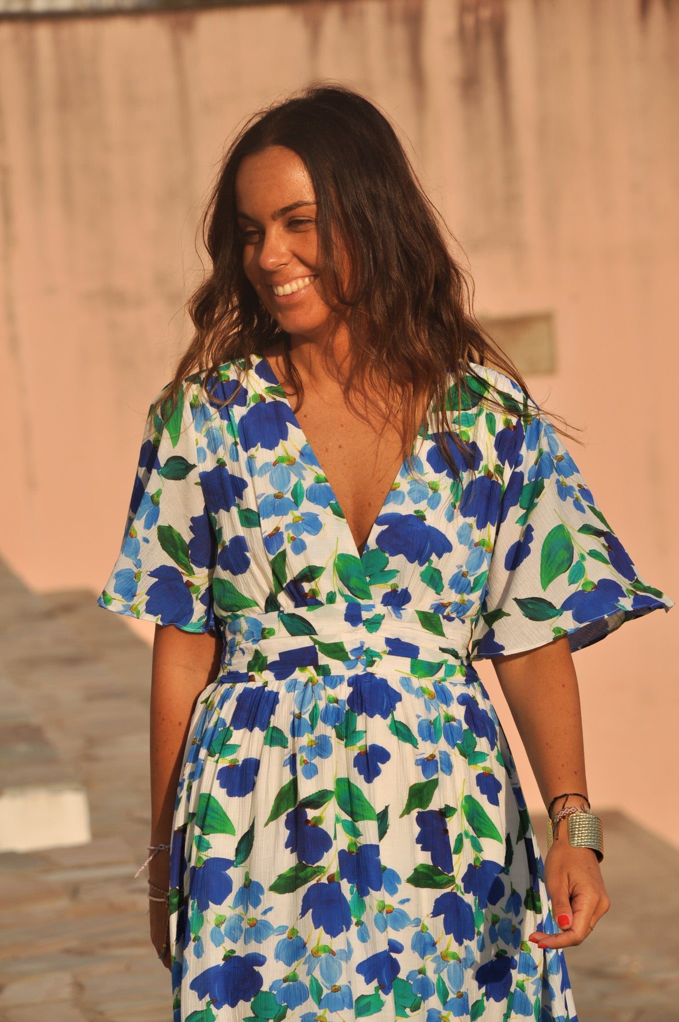 dos-robe-longue-bleue-elastique-ajustable.jpg