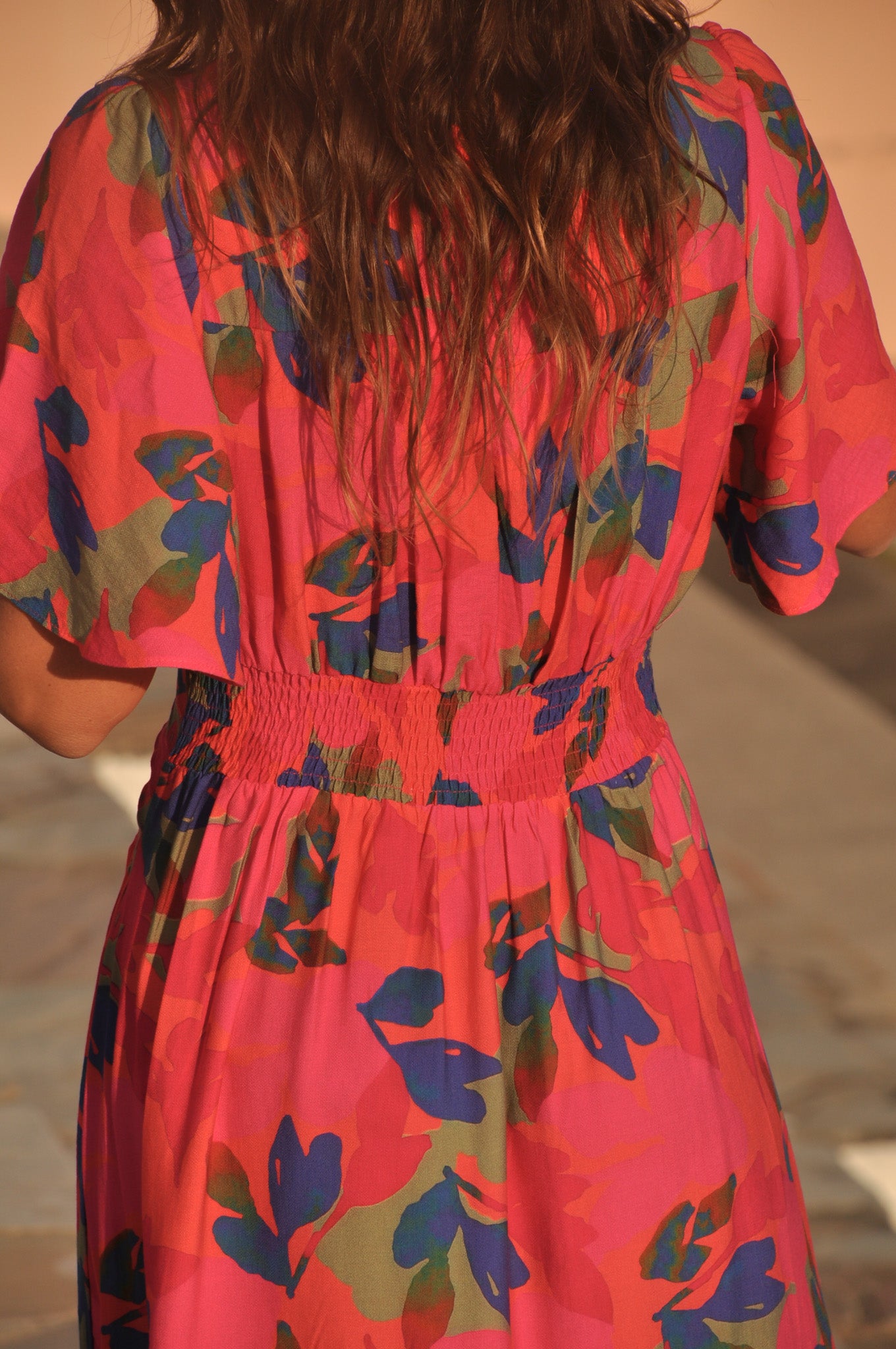 dos-robe-longue-fleurie-taille-elastique.jpg
